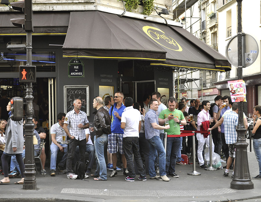 shemale milan from Channing gay cafe paris france